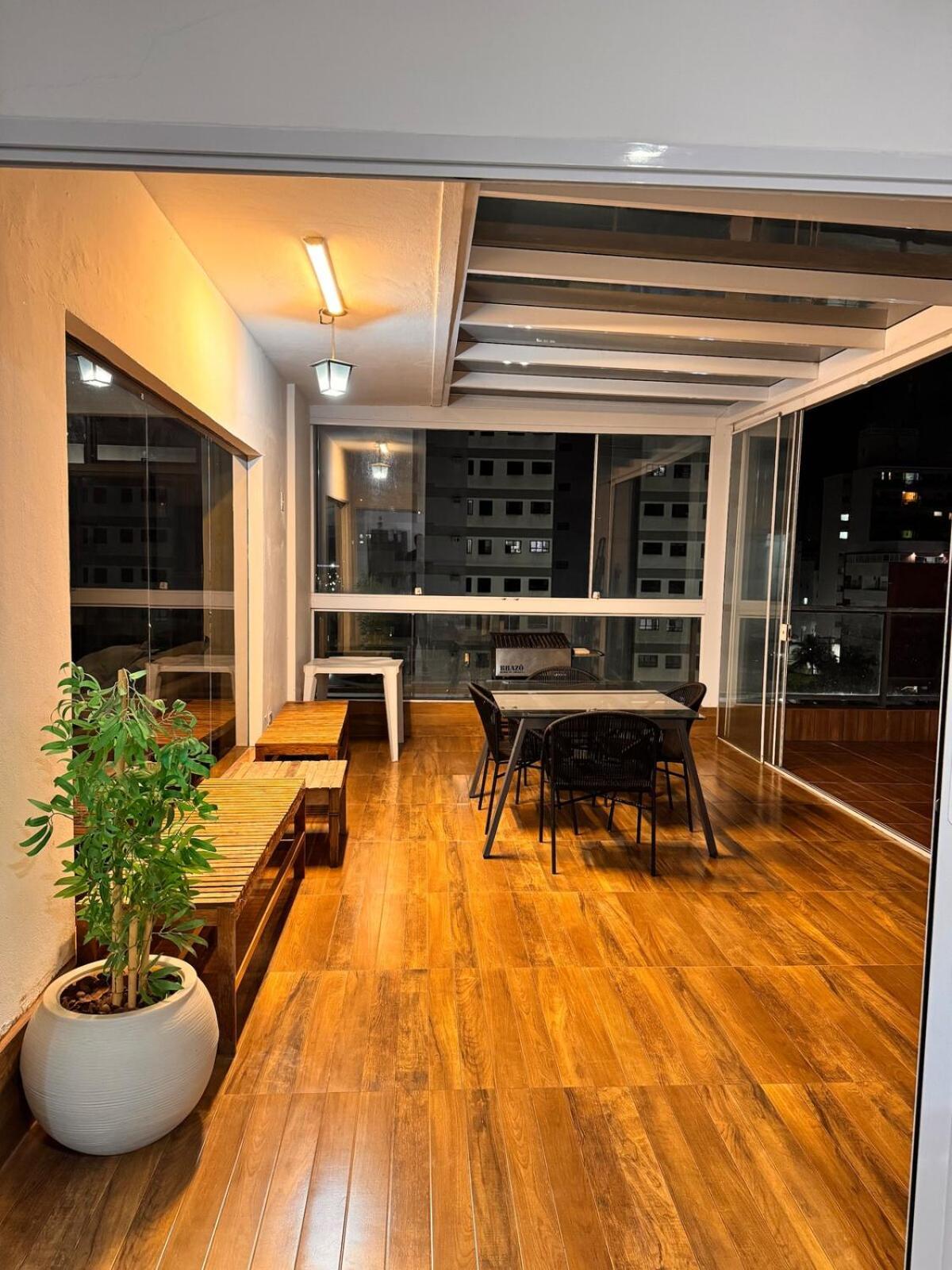 Cobertura Na Praia Da Enseada-Guaruja 180M2 10 Hospedes ภายนอก รูปภาพ